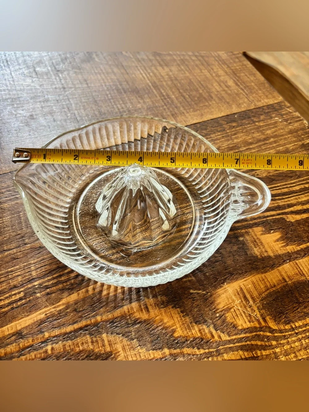 Clear Glass Citrus Juicer by